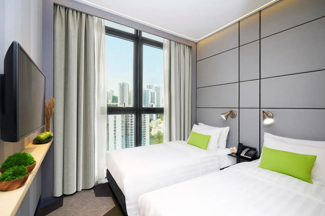 Hotel Ease Access Tsuen Wan Hong Kong 4*,