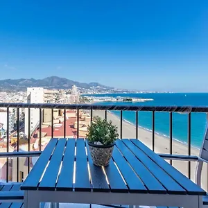 Fuengirola. Bonito En Paseo Maritimo. Espectaculares Vistas Al Mar. Primera Linea Fuengirola